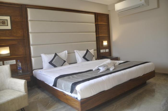 hotel amit park international