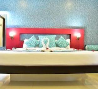 ags holiday resorts
