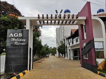 ags holiday resorts