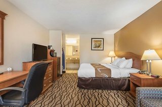 Quality Inn - Sikeston,Sikeston>>Charleston,2.5 star