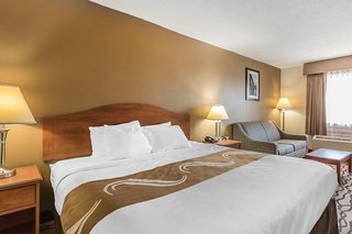 Quality Inn - Sikeston,Sikeston>>Charleston,2.5 star