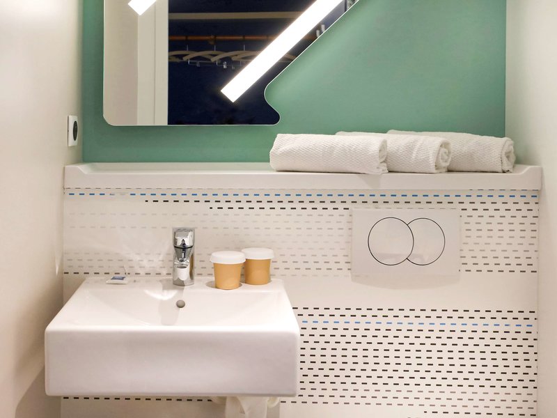 ibis budget saint genis pouilly geneva