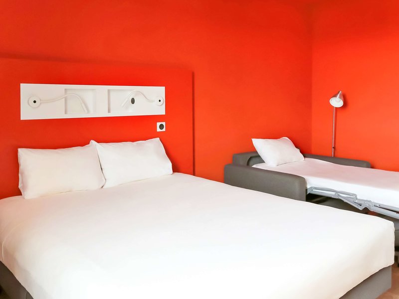 ibis budget saint genis pouilly geneva