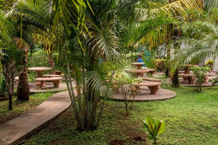 drift away eco lodge