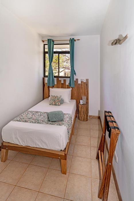 veintisiete de abril