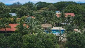 drift away eco lodge