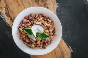 veintisiete de abril