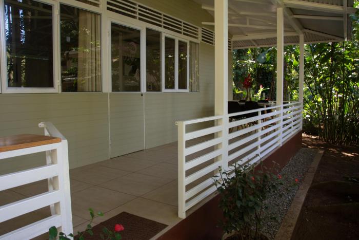 jaguar inn bungalows and hostel