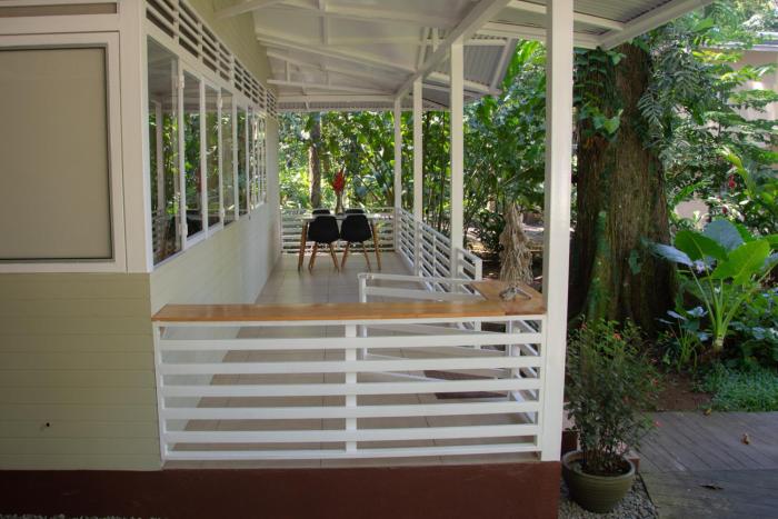 jaguar inn bungalows and hostel