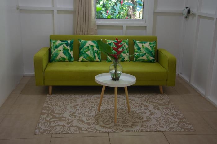 jaguar inn bungalows and hostel
