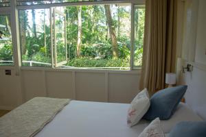 jaguar inn bungalows and hostel