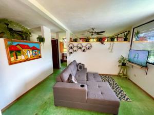 Villas Jacquelina,Quepos>>Costa Rica,2.5 star