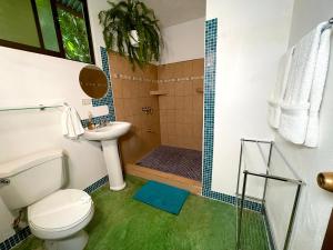 Villas Jacquelina,Quepos>>Costa Rica,2.5 star