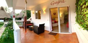 primaluna beach hostel