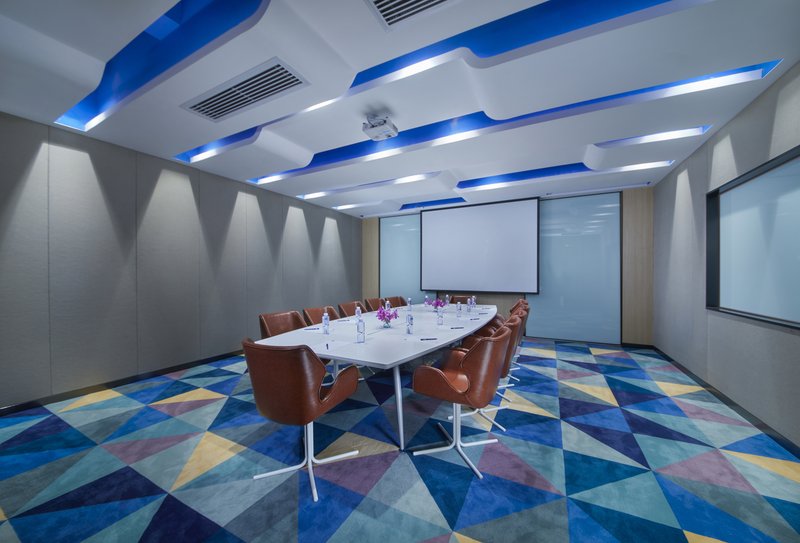 holiday inn express shanghai jinshan an ihg hotel