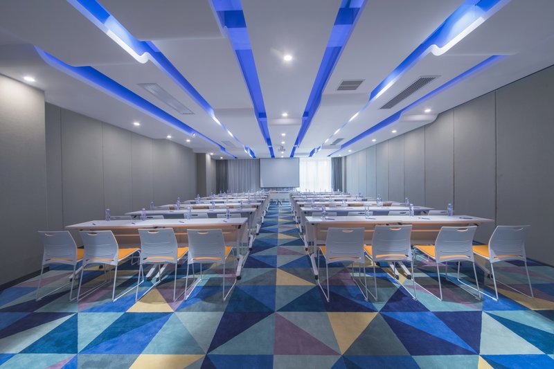 holiday inn express shanghai jinshan an ihg hotel