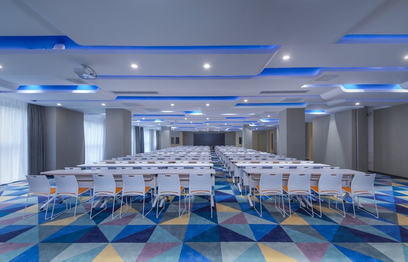 holiday inn express shanghai jinshan an ihg hotel