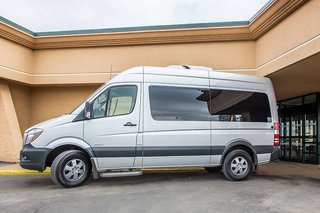 Holiday Inn Chicago–Mall Area–Mdw Arpt S,Chicago>>Burbank,3 star