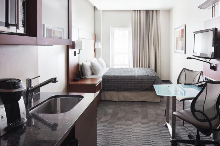 club quarters hotel wacker at michigan chicago