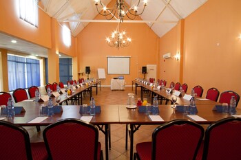 Protea Hotel By Marriott Chingola,Copperbelt>>Chingola,3 star