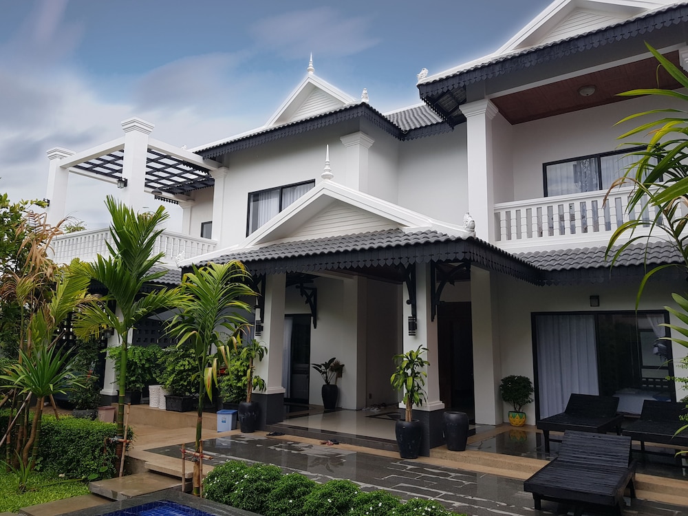 krissna villa siem reap