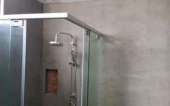 krissna villa siem reap