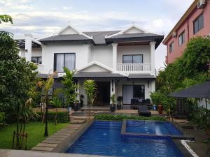 krissna villa siem reap