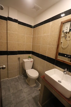 grand elevation hotel