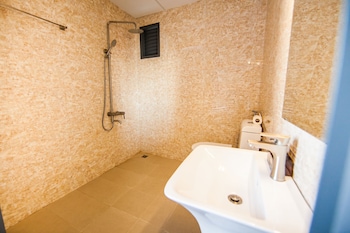 gic apartment and hotel