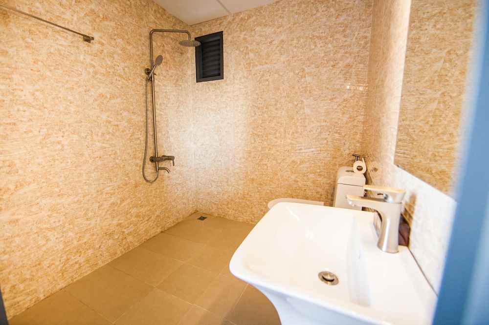 gic apartment and hotel