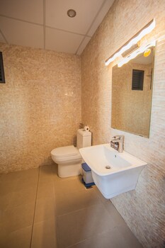 gic apartment and hotel