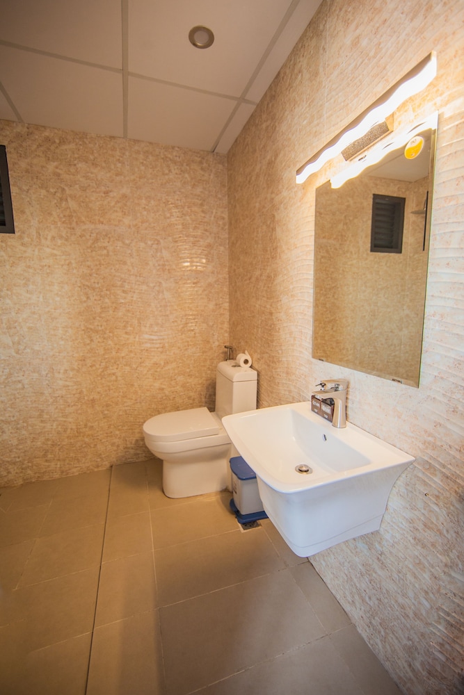 gic apartment and hotel