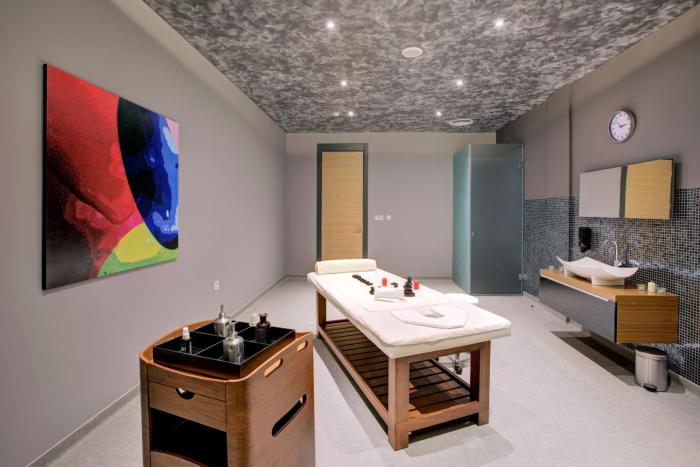 merit grand mosta spa hotel and casino