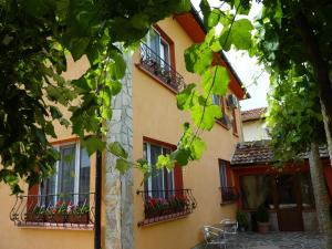 Villa Gamma,Pavel Banya>>Bulgaria,3 star