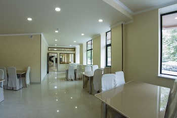 inga hotel yerevan