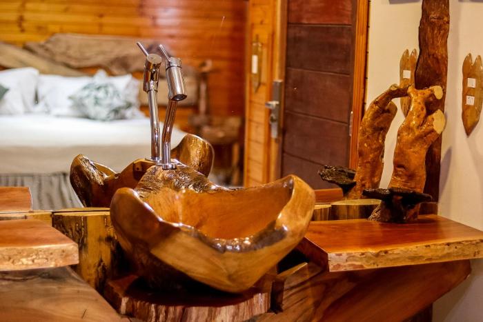 tupa lodge