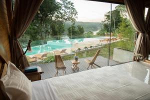 tupa lodge