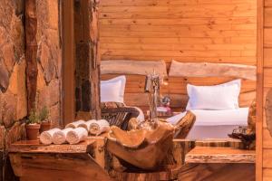 tupa lodge