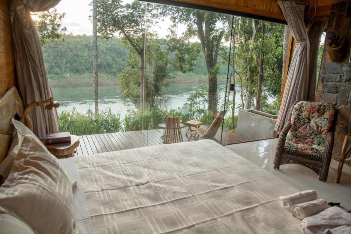 tupa lodge