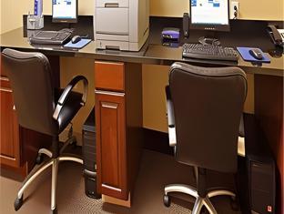 holiday inn express hotel and suites clarksville by ihg