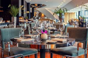 Hyatt Regency Dusseldorf,Dusseldorf>>Duesseldorf-Hafen,5 star