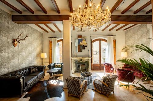 El Palauet Del Priorat,Cornudella De Montsant>>Barcelona,3.5 star