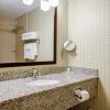 Holiday Inn St. Louis Arpt West-Earth City By Ihg,Near Hollywood Casino Amphitheatre,4 star