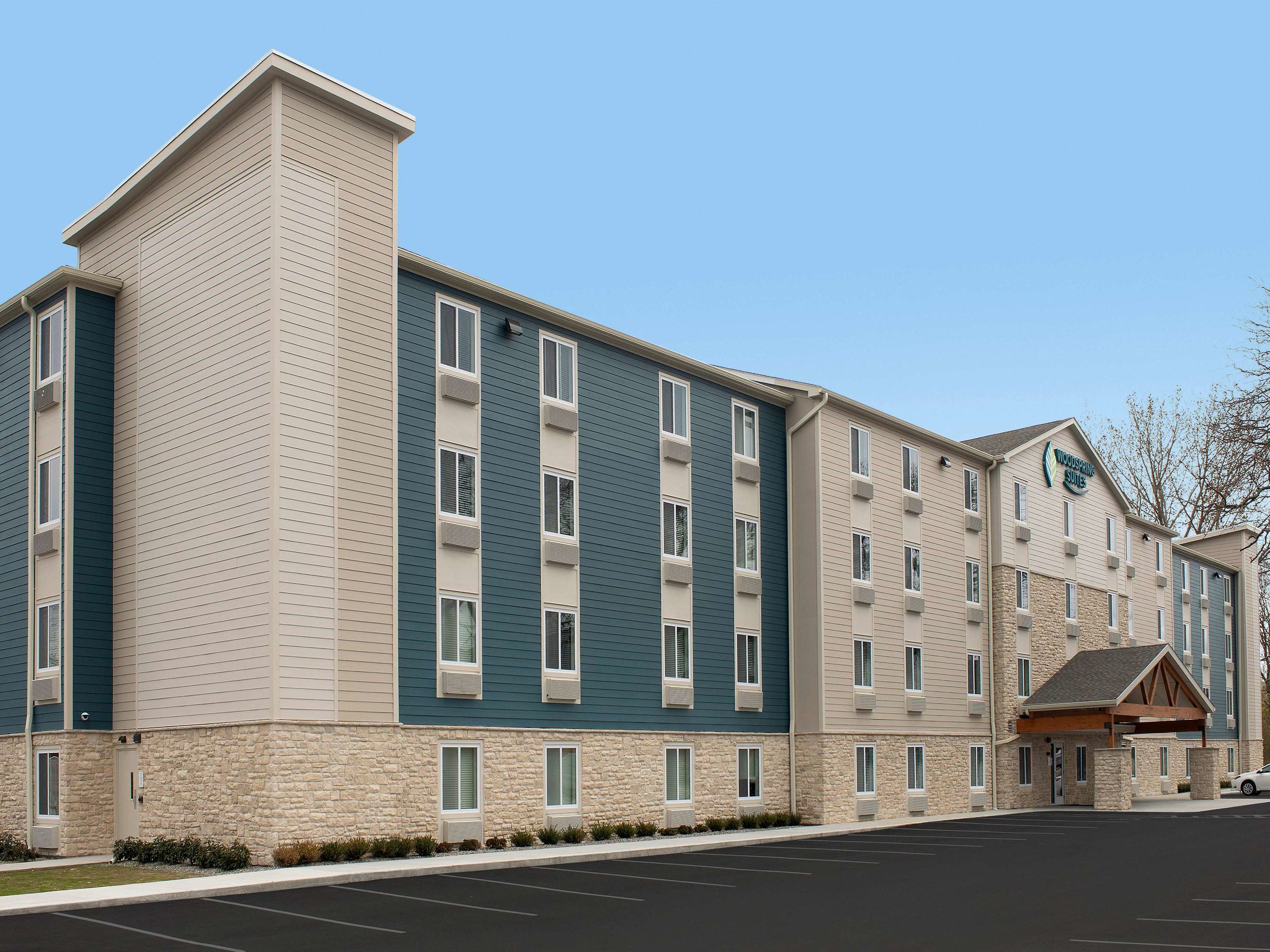 woodspring suites carol stream chicago