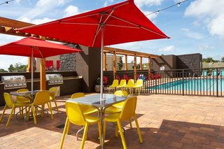 home2 suites by hilton clermont