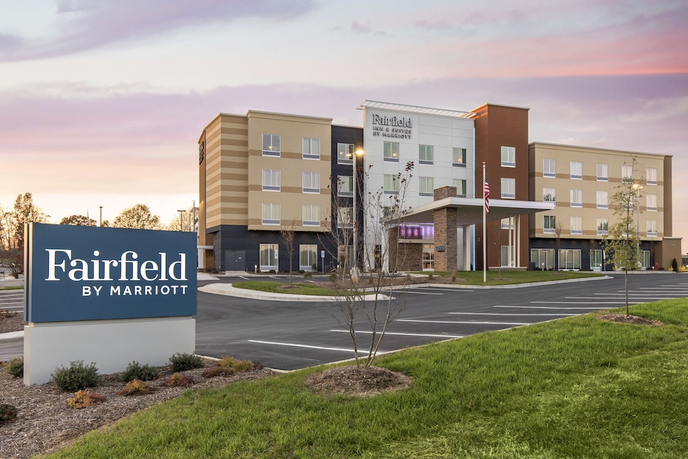 fairfield inn and suites by marriott mebane