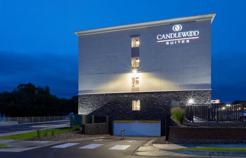 candlewood suites rochester mayo clinic area an ihg hotel