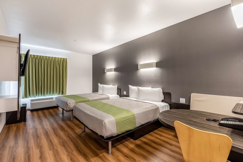 motel 6 las vegas nv motor speedway