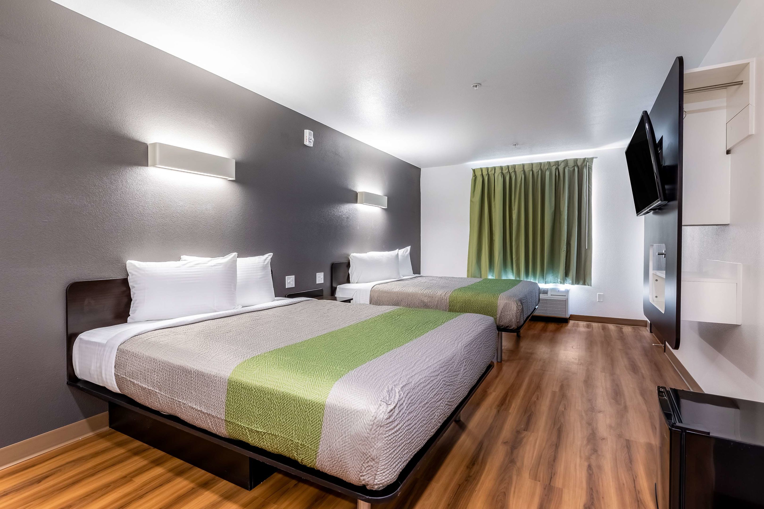 motel 6 las vegas nv motor speedway