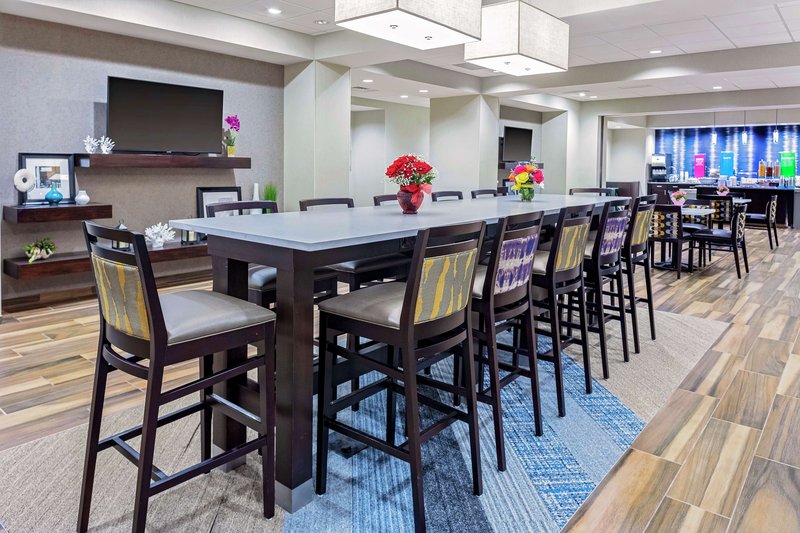 hampton inn cranbury